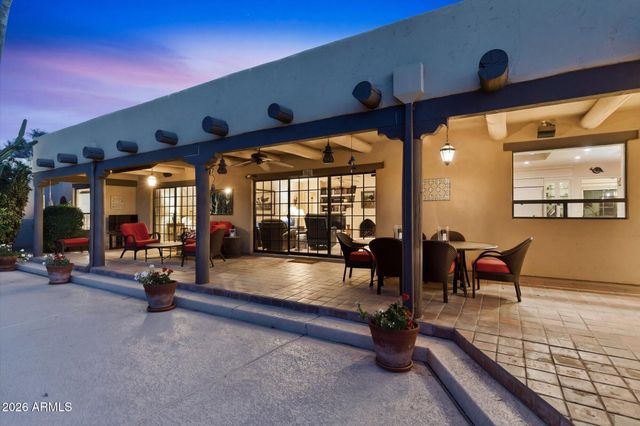 7446 E STAGECOACH Pass, Carefree, AZ 85377