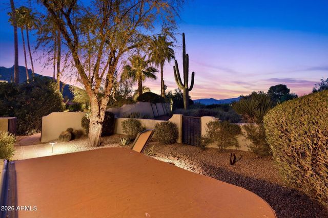 7446 E STAGECOACH Pass, Carefree, AZ 85377