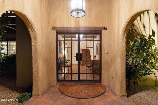 7446 E STAGECOACH Pass, Carefree, AZ 85377