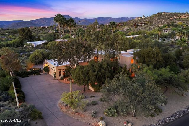 7446 E STAGECOACH Pass, Carefree, AZ 85377