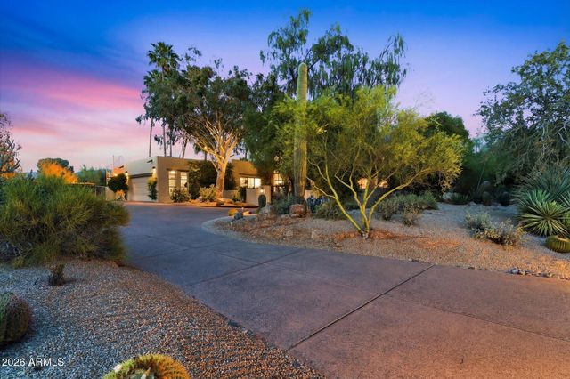 7446 E STAGECOACH Pass, Carefree, AZ 85377