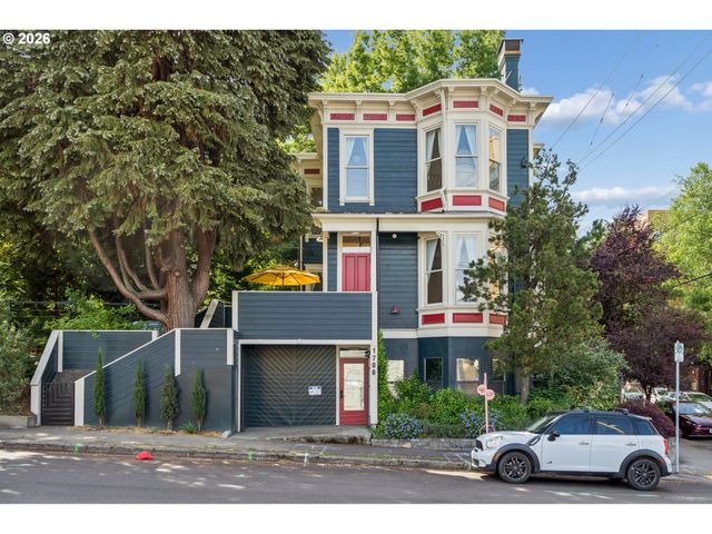 1708 Sw COLUMBIA St, Portland, OR 97201