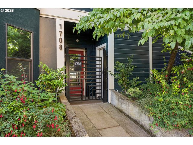 1708 Sw COLUMBIA St, Portland, OR 97201