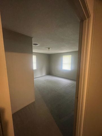 1274 FRAYSER RD, Memphis, TN 38127