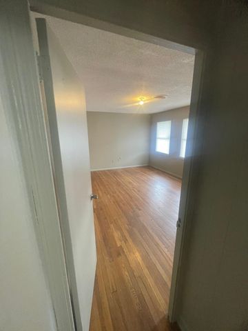 1274 FRAYSER RD, Memphis, TN 38127