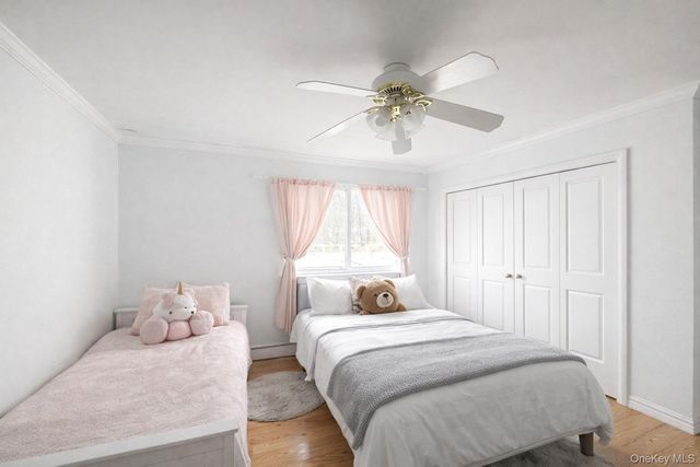 4 Manor Hills Drive, Manorville, NY 11949