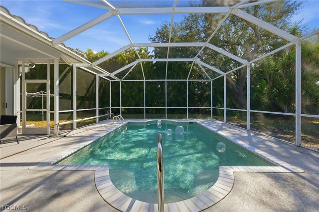 12751 Chartwell DR, Fort Myers, FL 33912