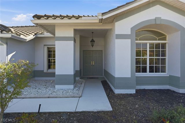 12751 Chartwell DR, Fort Myers, FL 33912