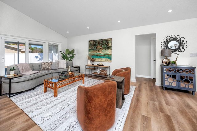 2735 CORDOVA WAY S, St Petersburg, FL 33712