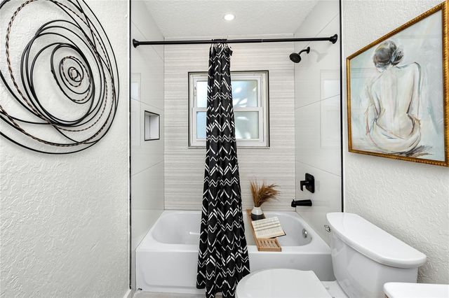 2735 CORDOVA WAY S, St Petersburg, FL 33712