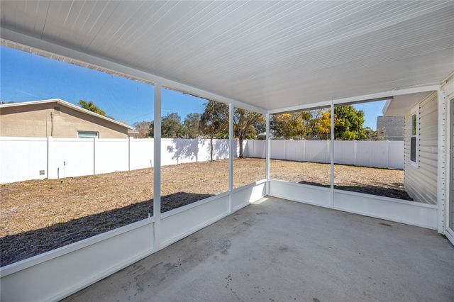 2735 CORDOVA WAY S, St Petersburg, FL 33712