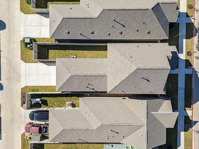 191 Weaver LN, Bastrop, TX 78602