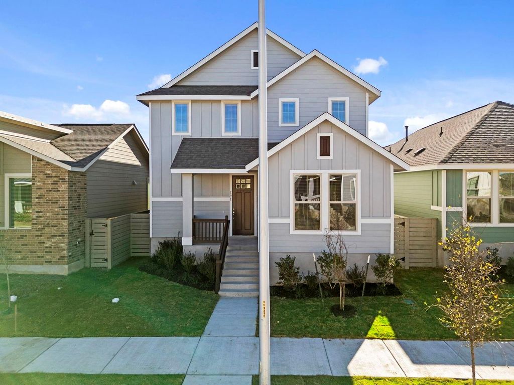 191 Weaver LN, Bastrop, TX 78602