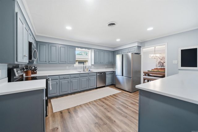 2208 Old Forge Drive, Little Rock, AR 72227