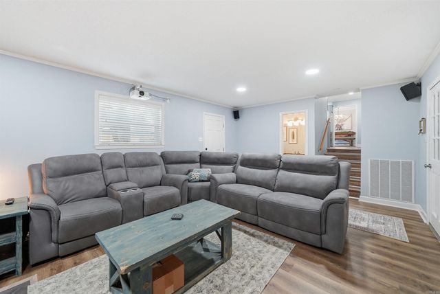 2208 Old Forge Drive, Little Rock, AR 72227