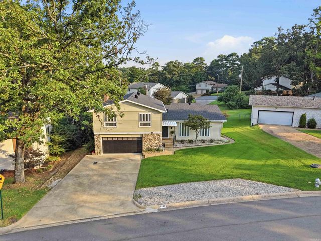 2208 Old Forge Drive, Little Rock, AR 72227