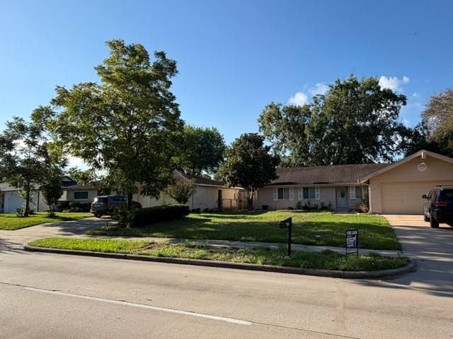 11515 W Bellfort Avenue, Houston, TX 77099