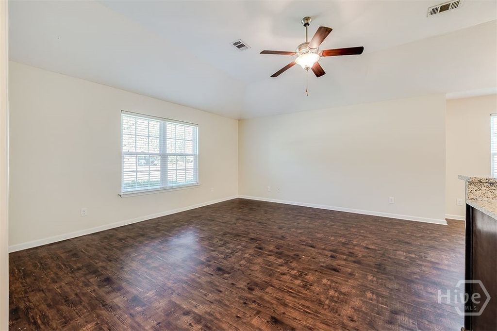 Image 5 of property listing at 117 S 3rd (Third) Street, Guyton, GA 31312