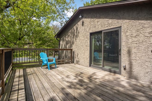 8635 Oakland Avenue S, Bloomington, MN 55420