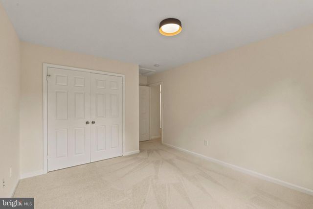 7937 VALLEYFIELD DR, Springfield, VA 22153