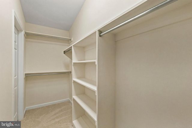 7937 VALLEYFIELD DR, Springfield, VA 22153