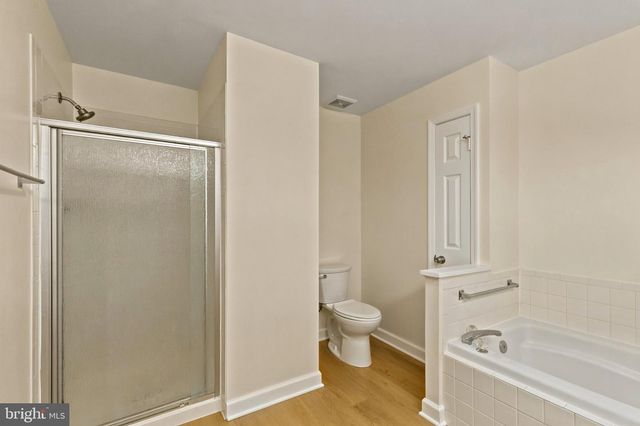 7937 VALLEYFIELD DR, Springfield, VA 22153