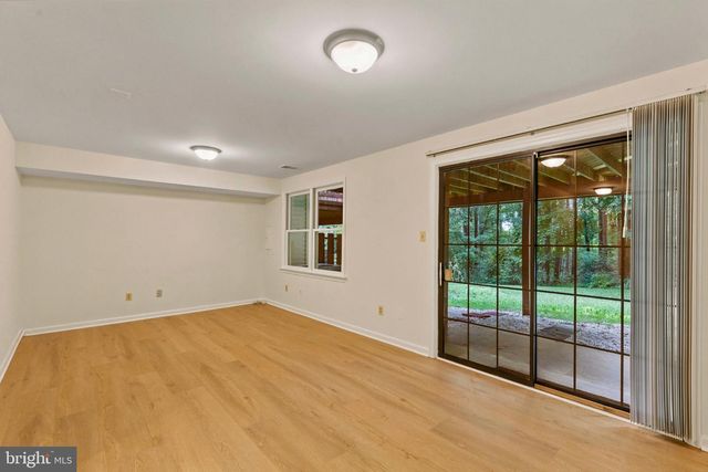 7937 VALLEYFIELD DR, Springfield, VA 22153