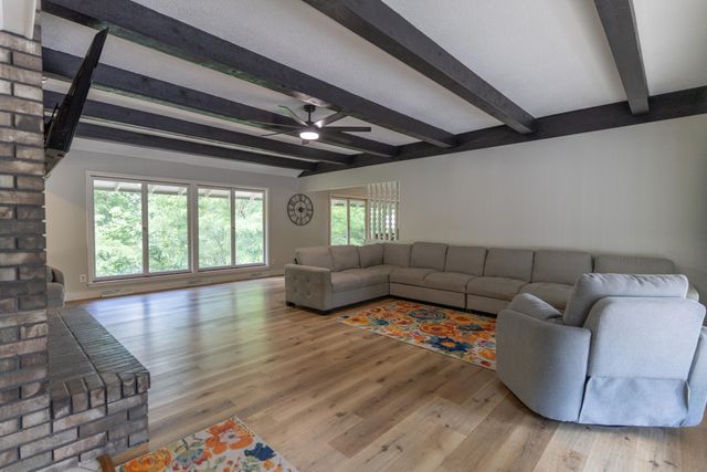 701 W LEE ST, Moberly, MO 65270