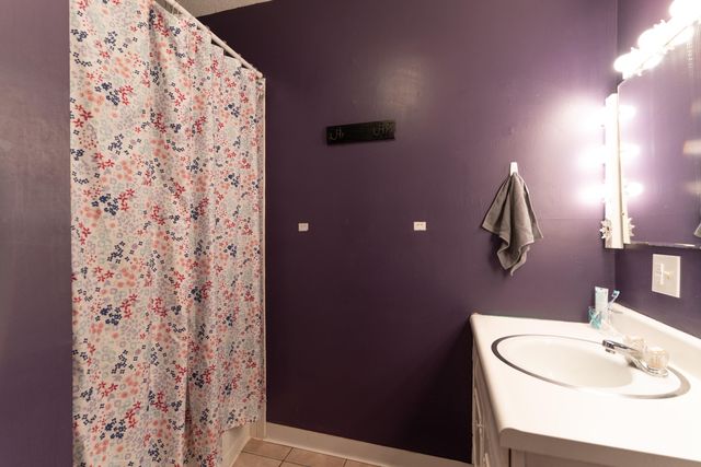701 W LEE ST, Moberly, MO 65270
