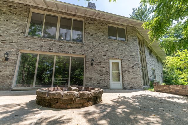 701 W LEE ST, Moberly, MO 65270