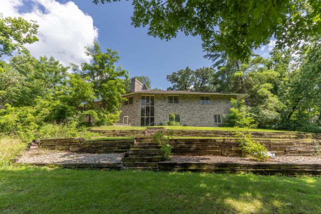701 W LEE ST, Moberly, MO 65270