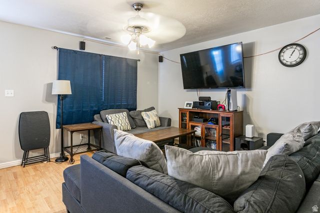 3878 W SAGE WILLOW DR, South Jordan, UT 84009