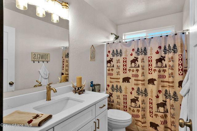 24812 N Old Highway 95, Athol, ID 83801