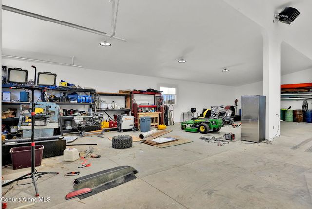 24812 N Old Highway 95, Athol, ID 83801