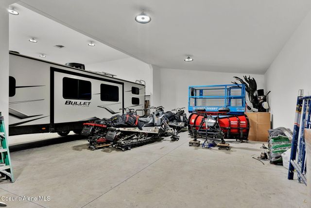 24812 N Old Highway 95, Athol, ID 83801