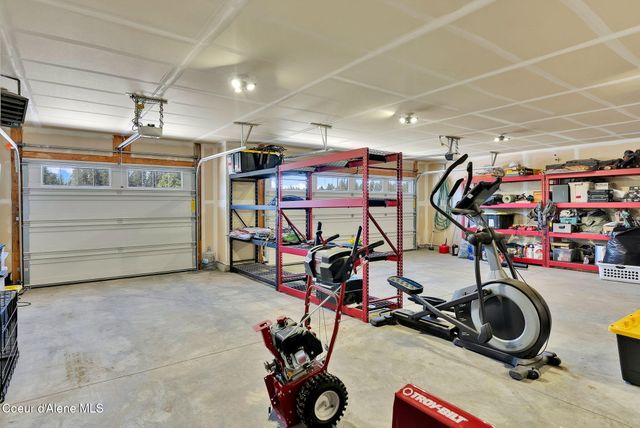 24812 N Old Highway 95, Athol, ID 83801