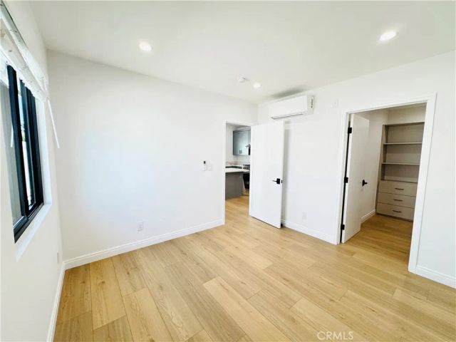 7742 Vassar Avenue, Canoga Park, CA 91304