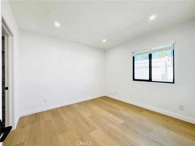 7742 Vassar Avenue, Canoga Park, CA 91304