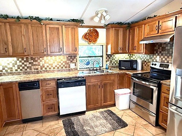 524 Shasteen Hollow Rd, Lynchburg, TN 37352