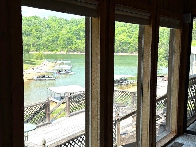 524 Shasteen Hollow Rd, Lynchburg, TN 37352