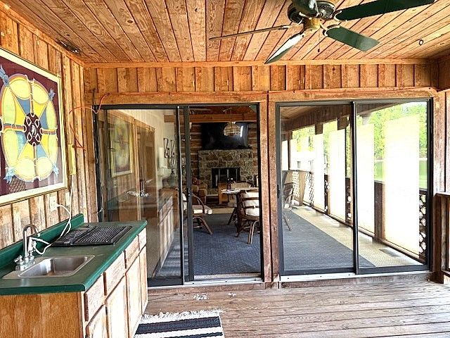 524 Shasteen Hollow Rd, Lynchburg, TN 37352