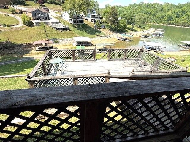 524 Shasteen Hollow Rd, Lynchburg, TN 37352