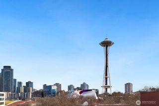 621 5 Avenue N #301, Seattle, WA 98109
