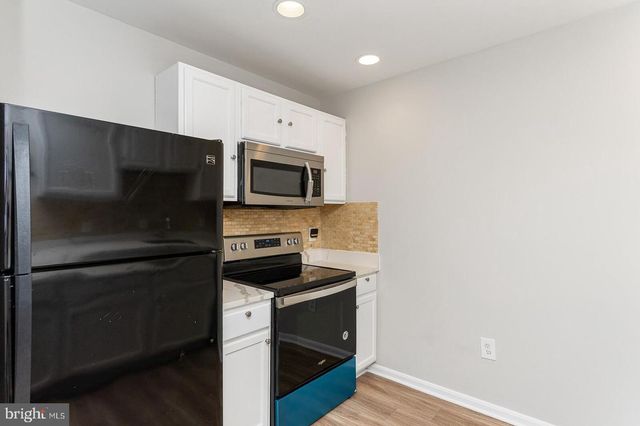 2534 PETER JEFFERSON LN, Herndon, VA 20171