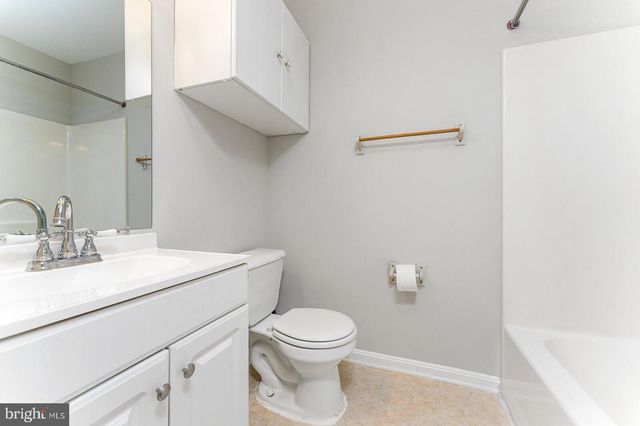 2534 PETER JEFFERSON LN, Herndon, VA 20171
