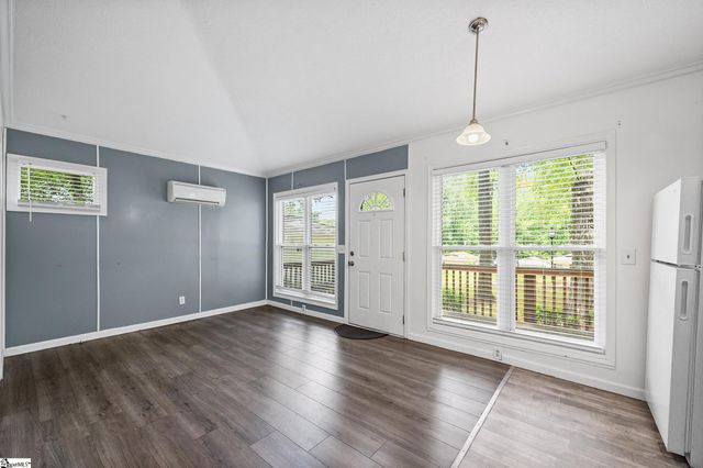 15 Kimbell Court, Greenville, SC 29617