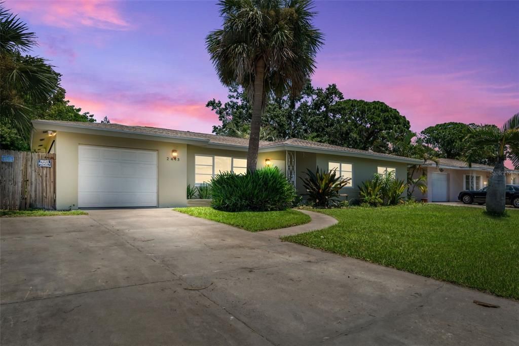 2443 68TH AVENUE S, St Petersburg, FL 33712