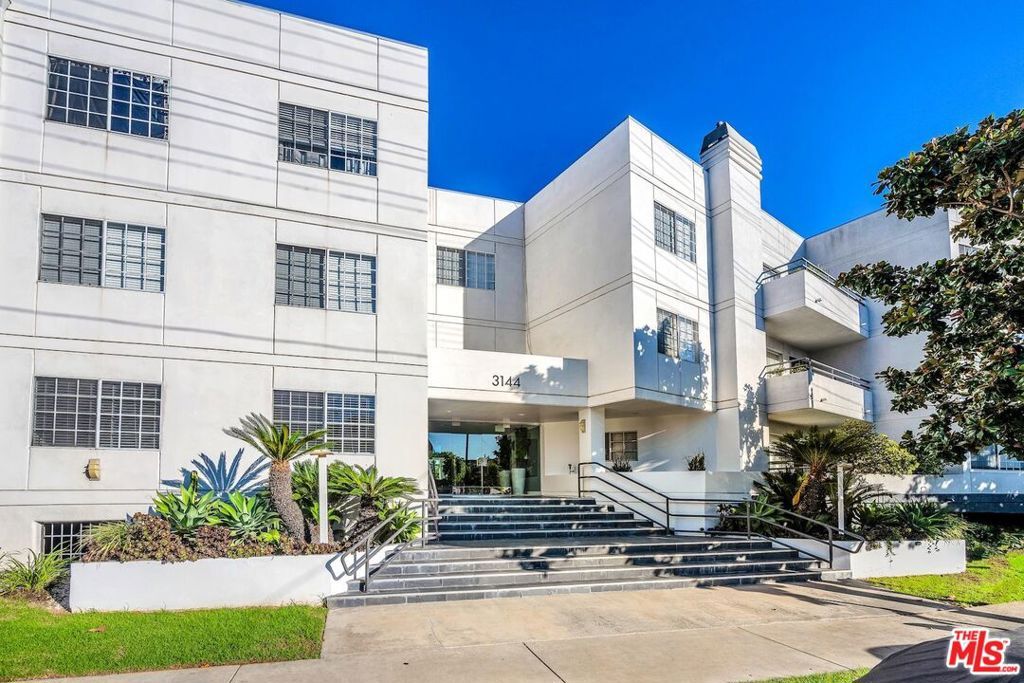 3144 S Canfield Avenue, Los Angeles, CA 90034 — exterior