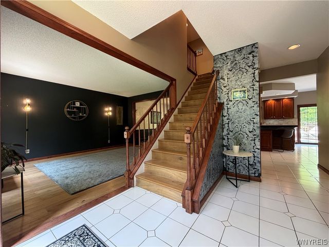 914 Underhill Road, Aurora, NY 14052