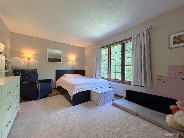 914 Underhill Road, Aurora, NY 14052